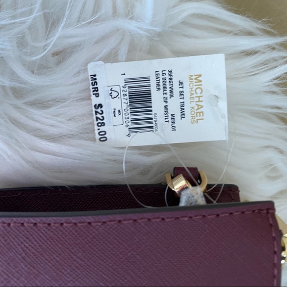Black Friday sale ✨Michael Kors jet set travel double zipper wallet wristlet - Picture 3 of 7